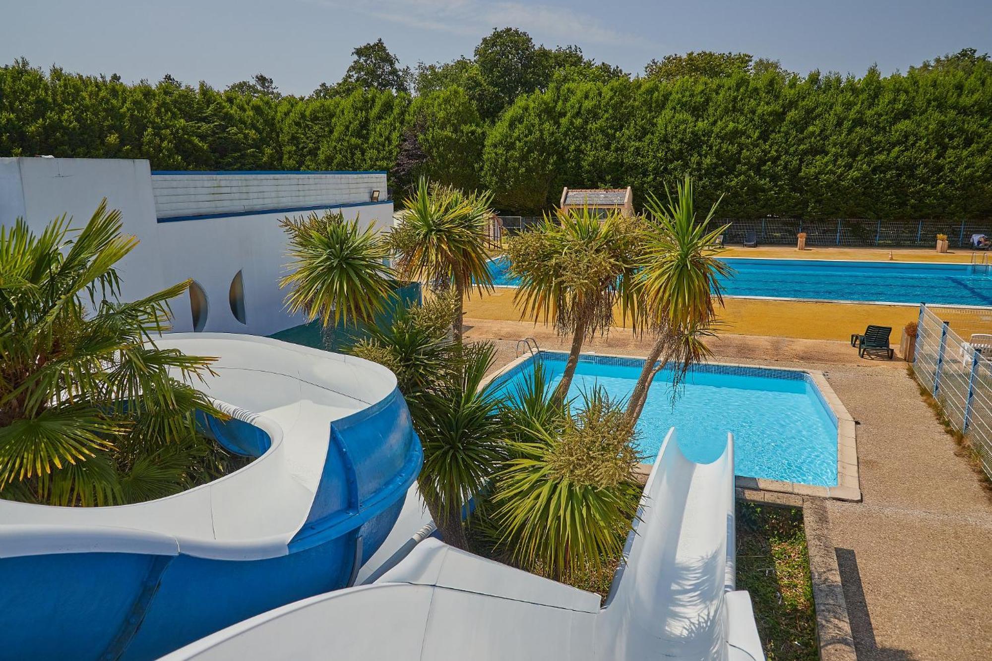 Camping Le Bois De Pleuven Saint-Yvy Buitenkant foto